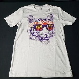 Karate Tiger with Bandana Unisex Silver Medium Tee